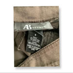 AB Studio  Size 6 Brown Capri Pants. Preloved Photo 3