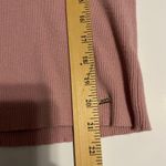 Tahari  pink ribbed vneck sweater size medium Photo 6