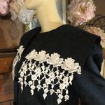 VINTAGE 1990'S IN THE MOOD BLACK BROCADE AND WHITE CROCHET LACE BLOUSE (14) Photo 7