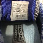 Brooks  Ravenna 3 running shoes size 7.5 Photo 10