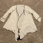 Japna Elegant White Women's Shirt Photo 0