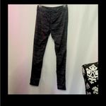 Everlast Women's workout Tights striped small. Photo 1