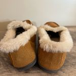 Clarks Mandy Brown Suede Leather Slippers Women’s Sz 9M Faux Fur Indoor/Outdoor Photo 2