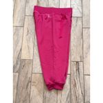 Under Armour NEW  women's small pink COLDGEAR capri joggers MSRP $65 Photo 6
