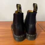 Dr. Martens Doc Martens 2976 Women‎ Smooth Leather Chelsea Pull On Boot Matte Black Chunky 5 Photo 3