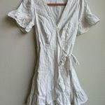 Abercrombie & Fitch White Ruffle Faux Wrap V Neck Feminine Girly Dress Size XS Photo 1