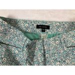The Limited  Ladies Size 4 Floral‎ Green Tailored Chino Walking Shorts Photo 3