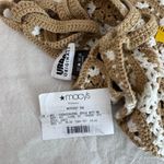 Urban Originals Tan and White Geometric Tote Photo 5