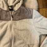 The North Face Full Zip Hooded Plush Jacket Size Medium Light Gray Sherpa Photo 1