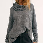 Free People Beach Sweater Womens Medium Grey Heathered Cocoon Cowl Pullover Photo 0