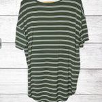 Green & White Striped Oversized V Photo 3