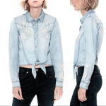 BLANK NYC  Women’s Chambray Embroidered Tie-Front Crop Blouse L – Boho Western Photo 1
