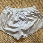 Lululemon  Hotty Hot 2.5" Low-Rise Photo 1