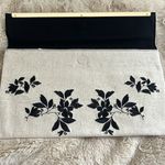 Ann Taylor  clutch Photo 4
