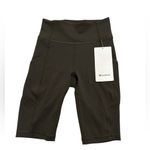 Lululemon Invigorate High-Rise Short 10" Photo 1