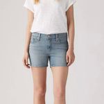 Levi's Mid-Rise Shorts Photo 0