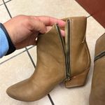 BEEK Women's honey brown leather Ankle Boots size 9 NWT Photo 5