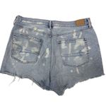 American Eagle  Strigid Relaxed Distressed Denim Shorts – Blue – Size 14 Photo 1