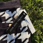 Central Park West Nwt Everly Mini Skirt Black White Pattern Stretch Photo 2