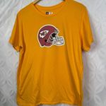 NFL Kansas City Chiefs Big Helmet Womens Short Sleeve Graphic Tee Size 2XL Photo 5