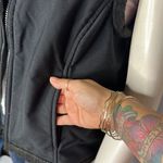 prAna  Breath Black Full Zip Sherpa Lined Nylon Vest Size Medium Photo 4