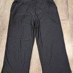 Sunny Leigh  Black Eyelet Shorts-Lined Cropped Women's Pants Large Photo 0