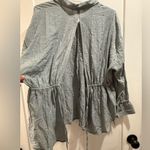 ZARA Light Green Button-Up Open Back Shirt Size M Photo 3