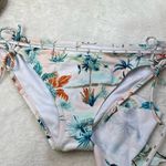 Raisin's Ruffle Flowy Tropical Bikini Photo 4