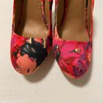 Angeles Shoes women’s floral Fiona pumps — size 7 Pink Photo 2
