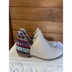 Wild G Aztec Geometric Ankle Boots Low Cut Dress Bootie Slip Ons Beige Sz 8.5 N Tan Photo 1