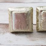 Vintage Clip On Earrings 1" Patterned Light Shade Gold Tone Photo 8