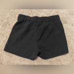 Lululemon Women’s On The Fly Short Woven 2.5” Black Size 6 Photo 7