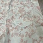 Artisan NY  Floral White Soft Pink Rose Shorts 10 Photo 10
