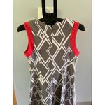 Robbie Bee  Signature Gray White Coral Geometric Poly‎ Blend Knit Dress size 8 Photo 4