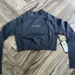 Alphalete Women's Ozone High Neck LA - Carbon, Size Small Photo 4