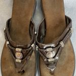 White Mountain Women’s  Brown Cezar Silver Medallion Slip-on Sandal Shoes 9 Photo 11