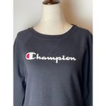 Champion  Black Crew Neck Cropped Raw Hem‎ Logo Raglan Sleeve Sweatshirt Size M Photo 3