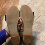 Eric Michael ‎ Sandal Size 40 Strappy Elastic Made In Spain Gold Black Wedge Photo 5