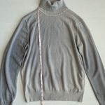Uniqlo Women’s Gray Tie Dye 100% Wool Lightweight Turtleneck Sweater Medium Photo 4