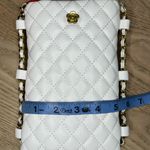 Montana West NWT  Quilted White Crossbody Cellphone Pouch Gold Accents Photo 3