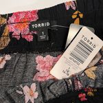 Torrid NWT  Black Pink Floral Gauze Hi Low Pull On Maxi Skirt Size 1X Pockets‎ Photo 6