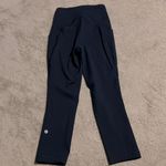 Lululemon Swift Speed HR Crop 21” Color: True Navy Size 2 EUC -Like New Photo 8