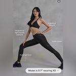 Alo Yoga  NWT High Waisted Airlift Leggings in Black Size S Photo 1