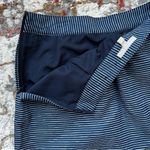 Banana Republic  Navy and White Pinstripe Pleated Skirt Size 0 Blue Stripes Photo 6