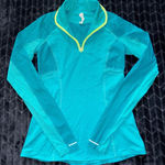 Lululemon  Women Activewear Top Blue Trail Bound 1/2 Zip Thumbholes Size 6 Photo 0