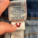 True Religion EUC  29 crop jeans. 7 inch rise, 24 inch inseam. Photo 2
