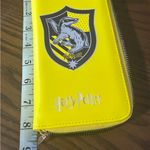Harry Potter  Hufflepuff Yellow Wallet Great Condition Photo 3