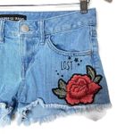 EXPRESS  Cut‎ Off Denim Shorts Size 0 Embroidered Floral Patch Distressed Jeans Photo 2