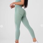 NVGTN  Sage Green Seamless Contour Leggings Fitted Compression Small Photo 1