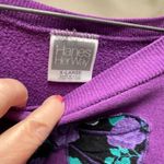 Hanes Vintage  size XL floral bow on front Photo 2